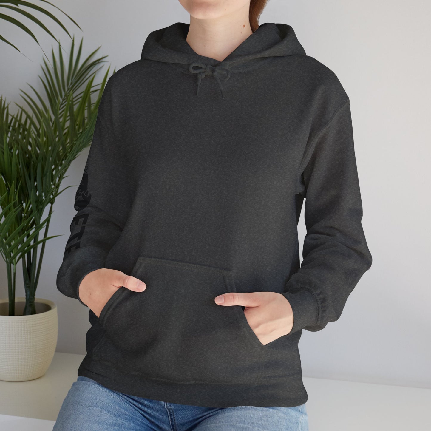 ELITE Unisex Heavy Blend™ Hooded Sweatshirt- in Black Logo