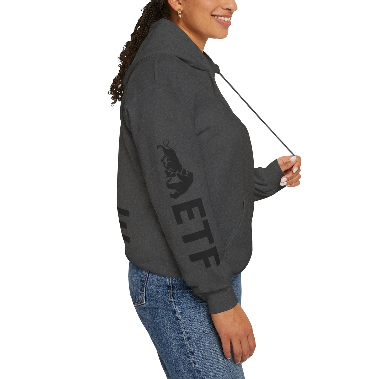 ELITE Unisex Heavy Blend™ Hooded Sweatshirt- in Black Logo